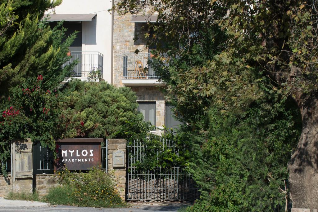 Mylos Apartments Gialova Dış mekan fotoğraf